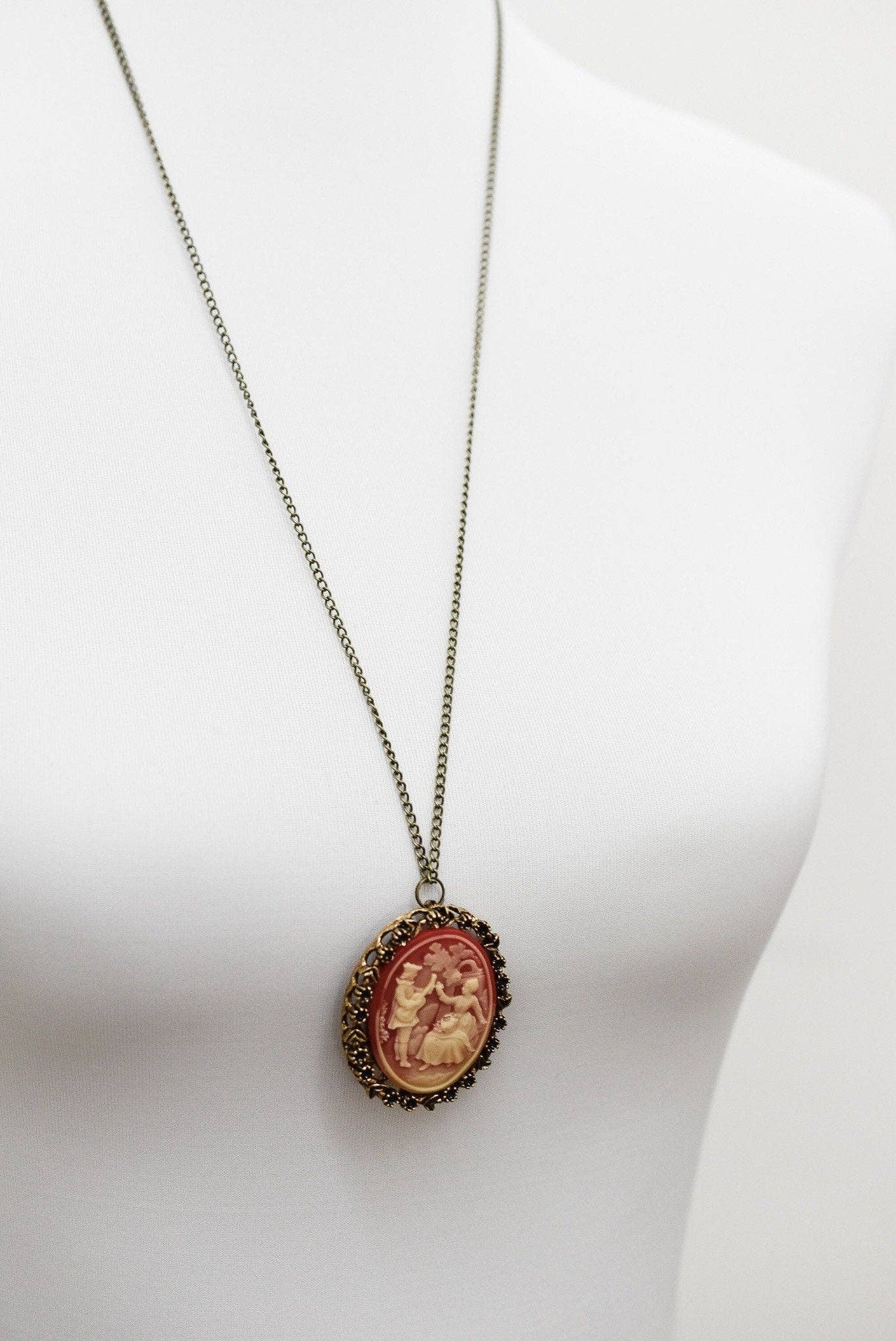 Vintage Cabochon-Kette mit Altgold-Rahmen