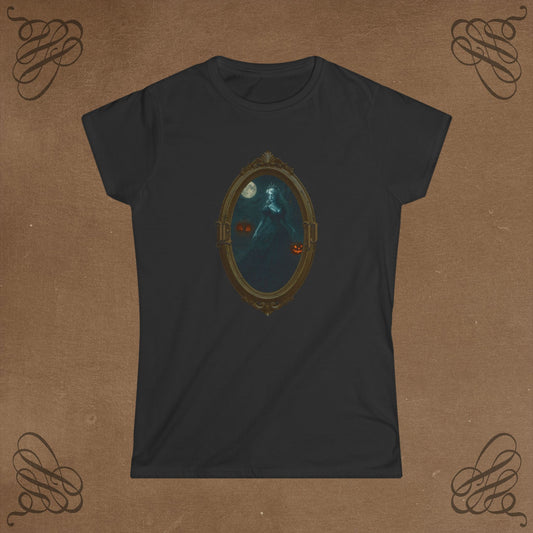 Halloween Lady 1 Women's Tee