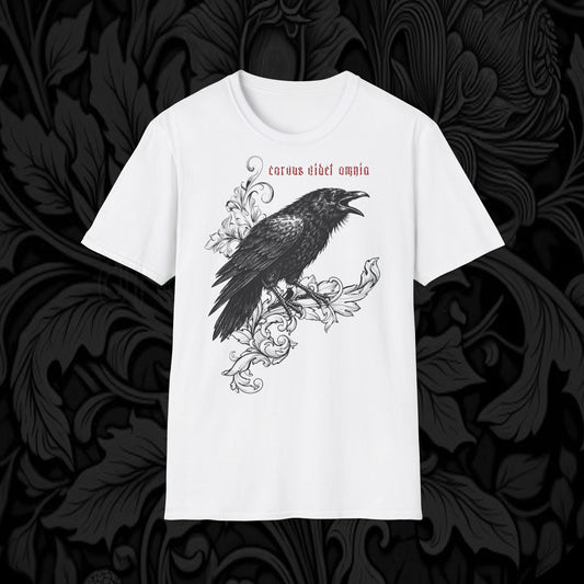 Corvus Videt Omnia Unisex T-Shirt