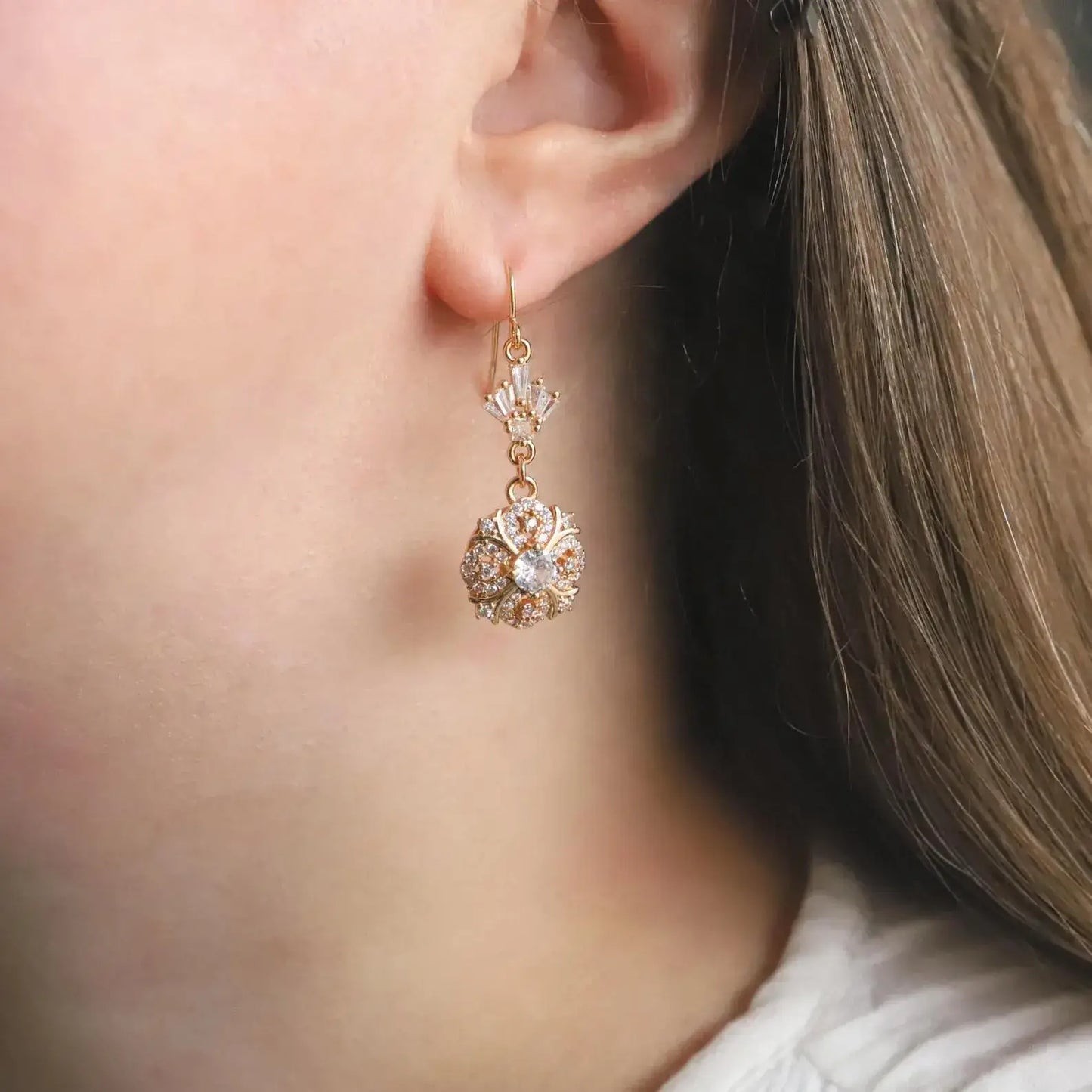 Viktorianische Goldohrringe: Jugendstil-Ohrringe