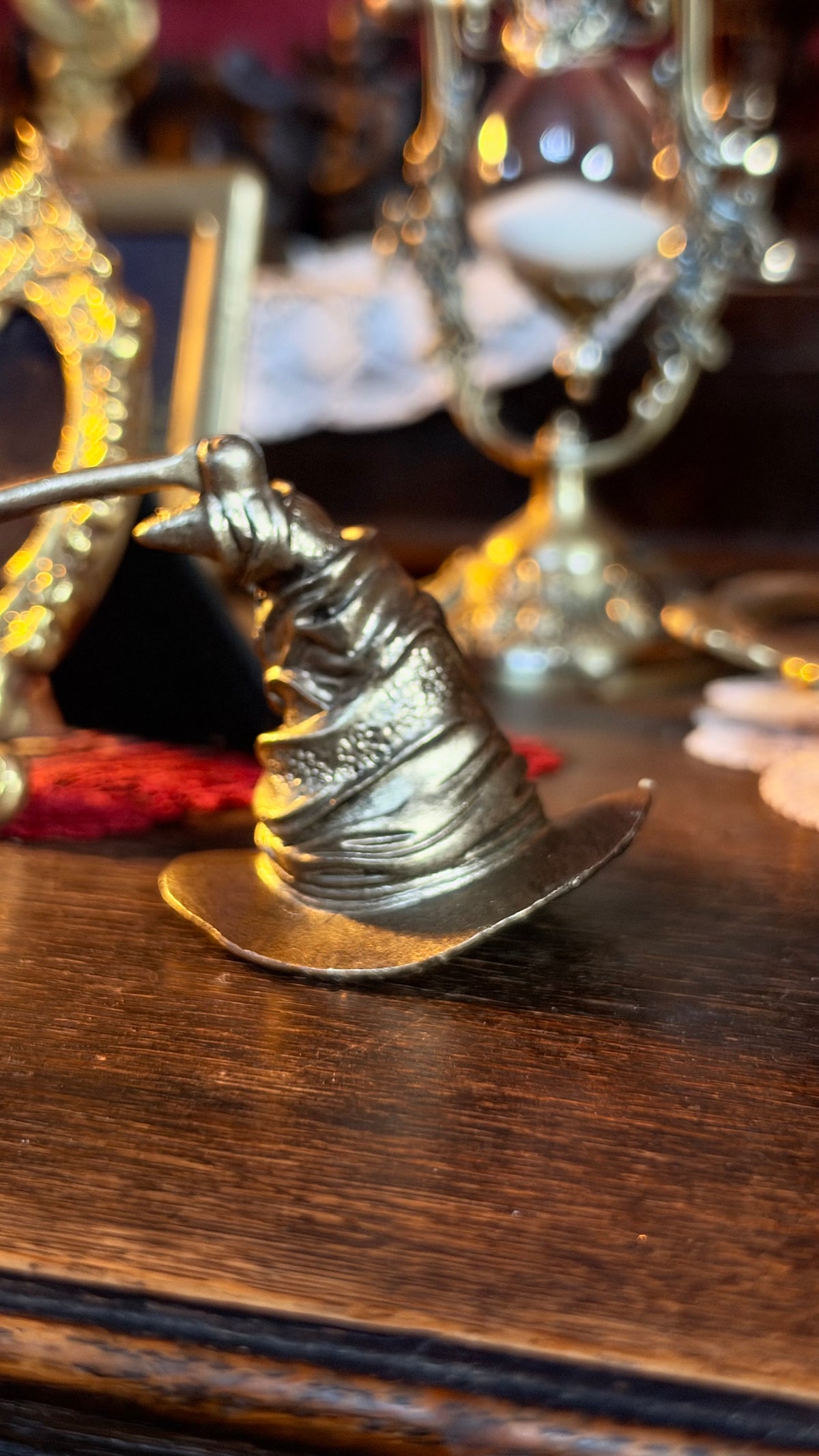 Antikgoldener Zaubererhut-Kerzenlöscher