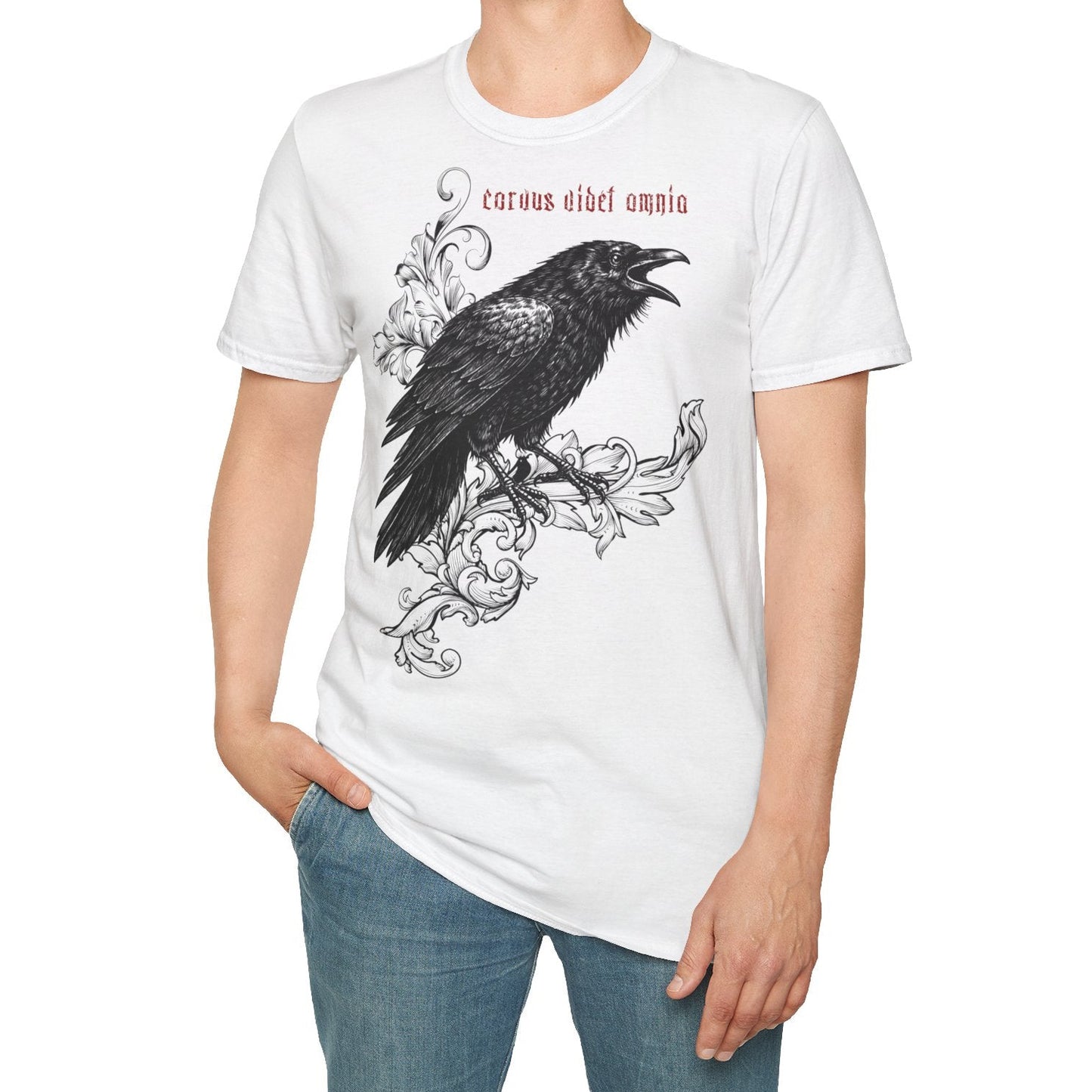Corvus Videt Omnia Unisex T-Shirt