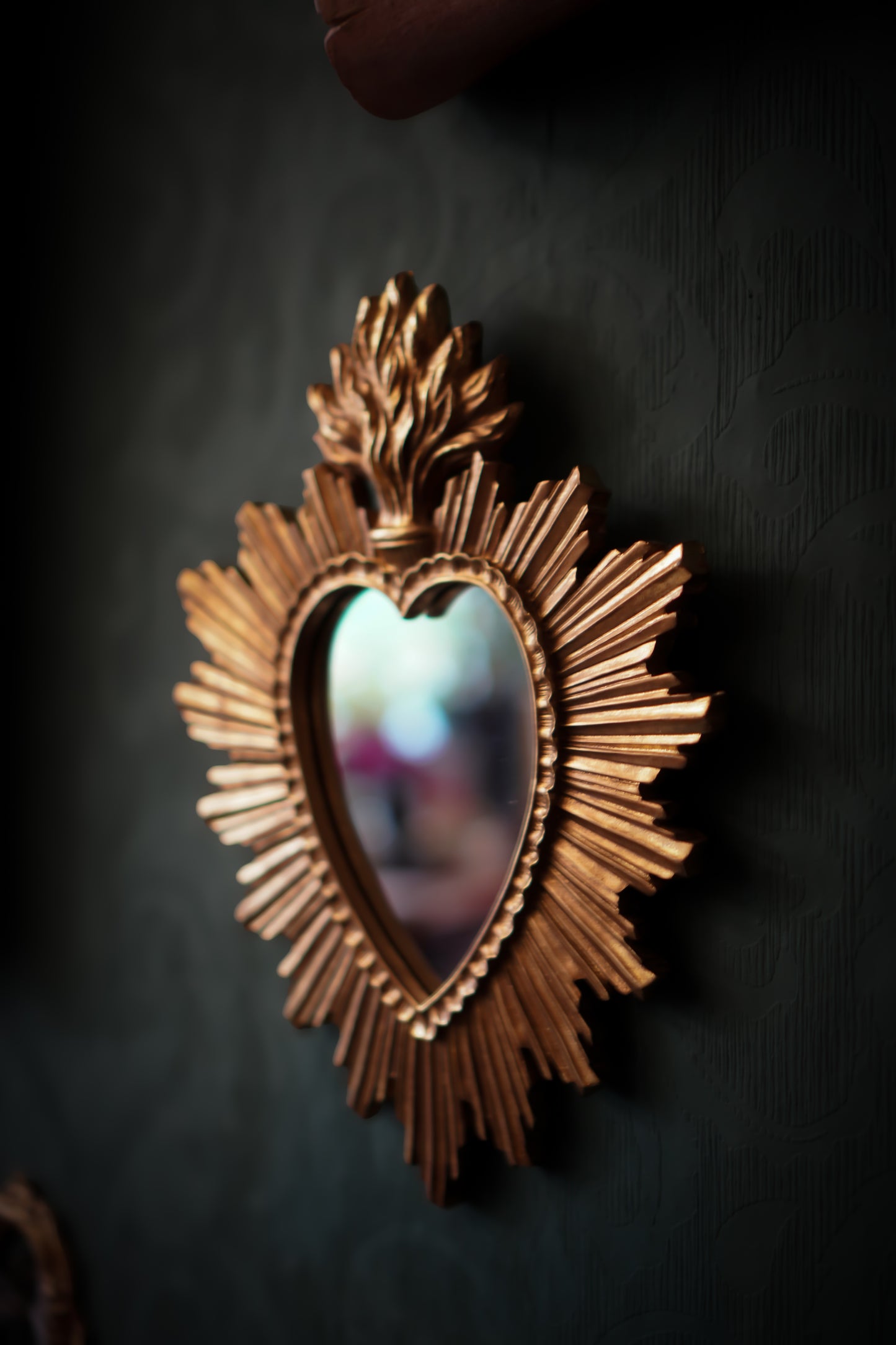 Goldener Spiegel „Sacred Heart“ 30x26cm