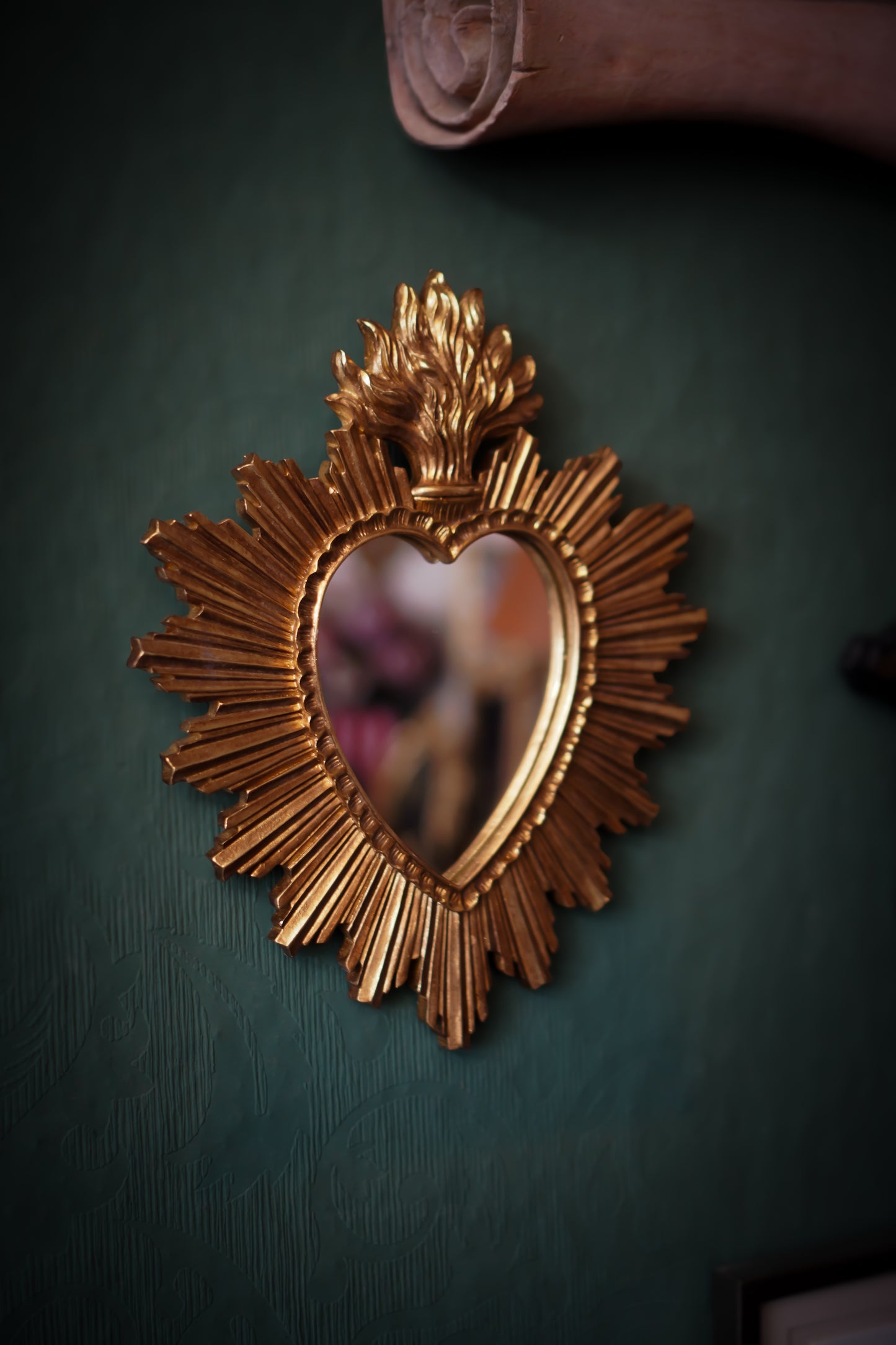 Goldener Spiegel „Sacred Heart“ 30x26cm
