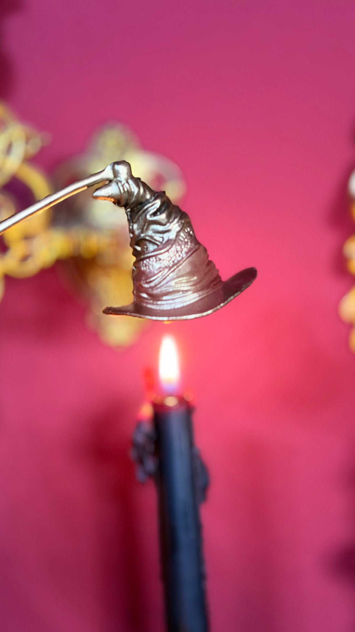 Antikgoldener Zaubererhut-Kerzenlöscher