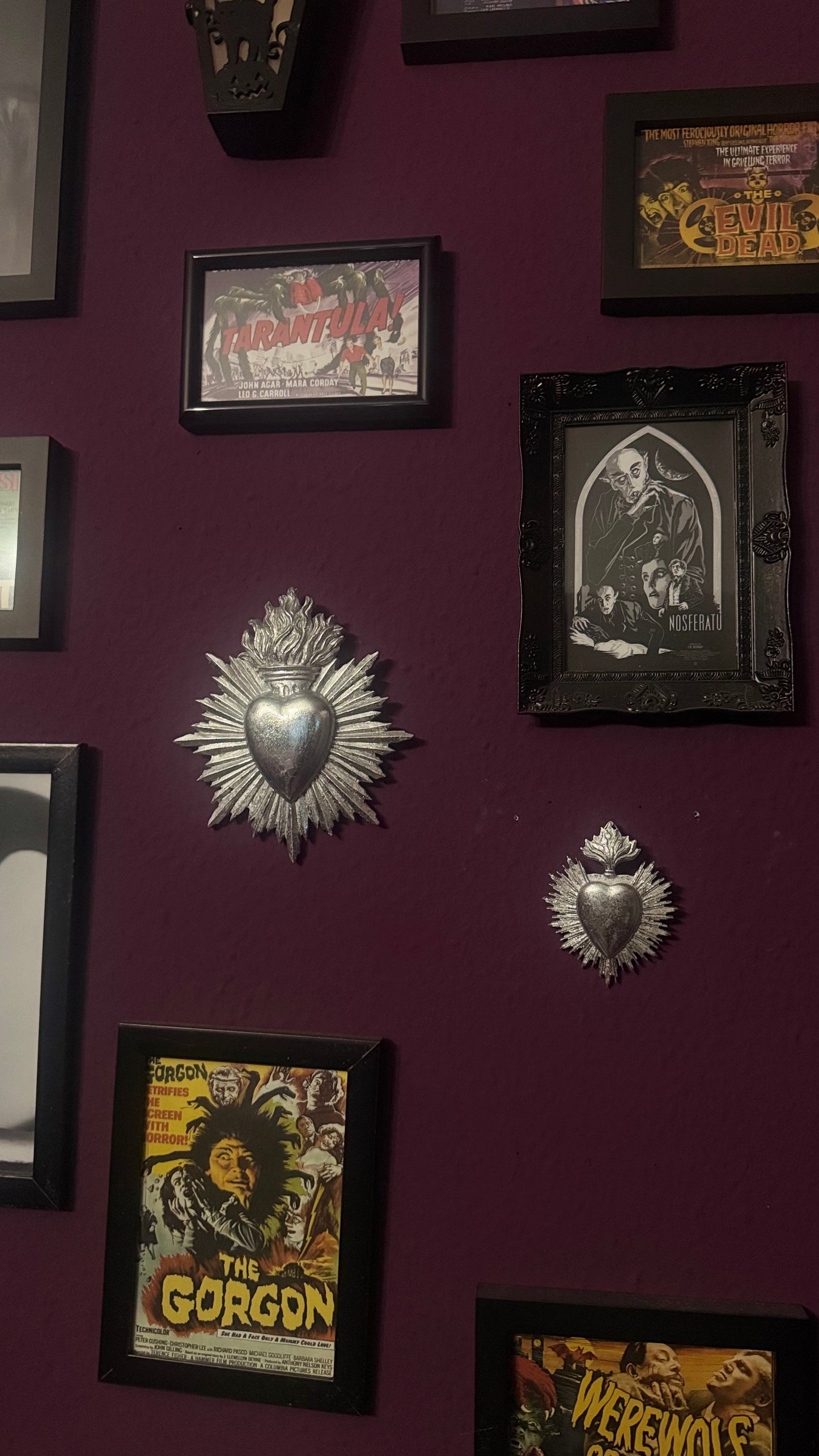 Sacred Heart Wandornament 15 x 17